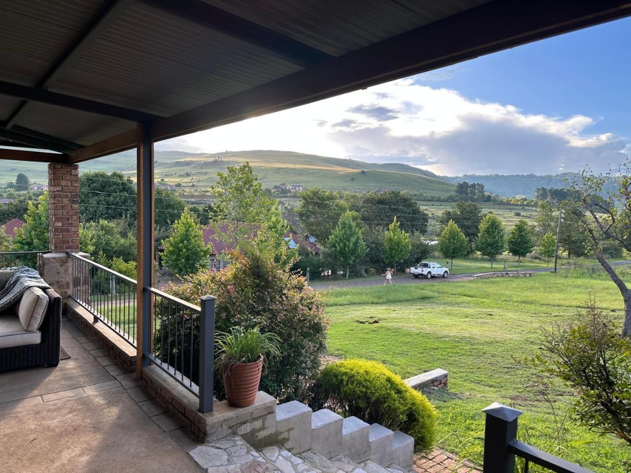 Stone Creek Mountain Lodge Dullstroom Ngoại thất bức ảnh
